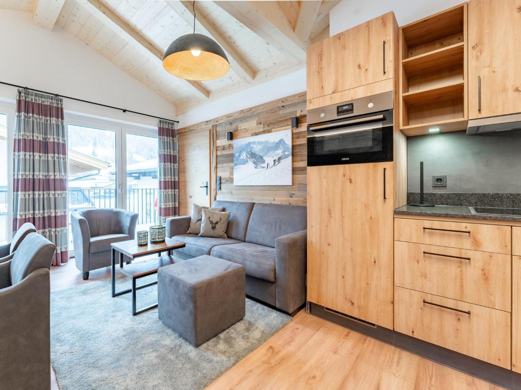 Falken Suites Top 7 Kaprun Εξωτερικό φωτογραφία