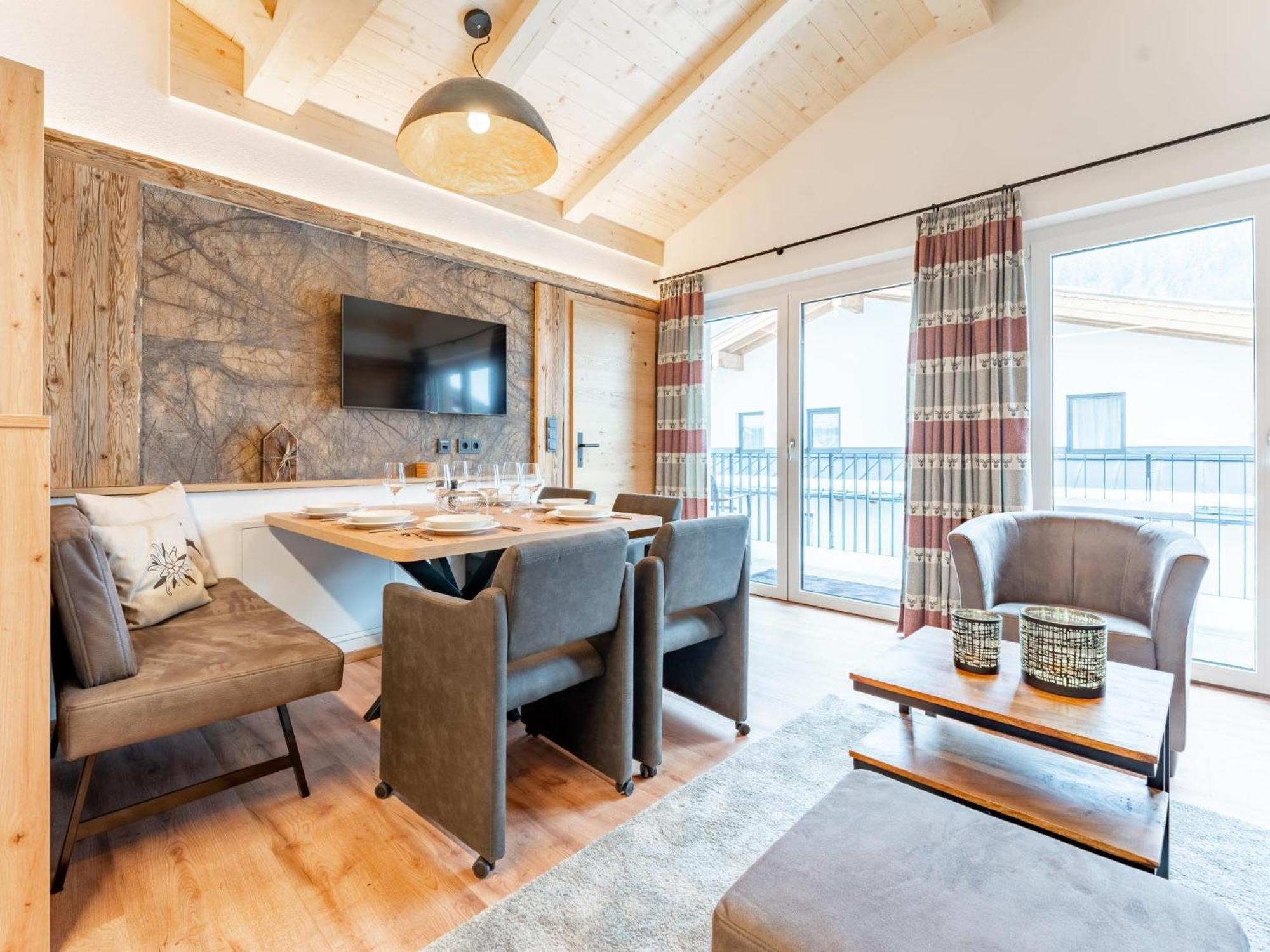 Falken Suites Top 7 Kaprun Εξωτερικό φωτογραφία